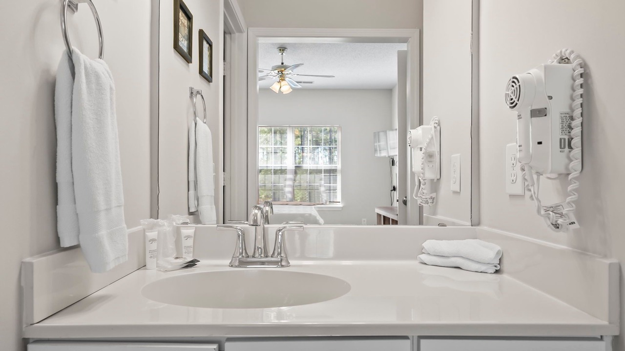 Photo of Bathroom in Red Hill
