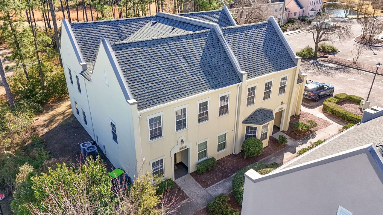 Photo of Outdoor in Red Hill