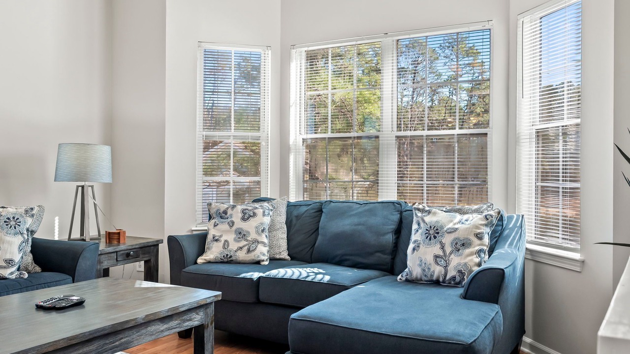 Photo of Livingroom in Red Hill
