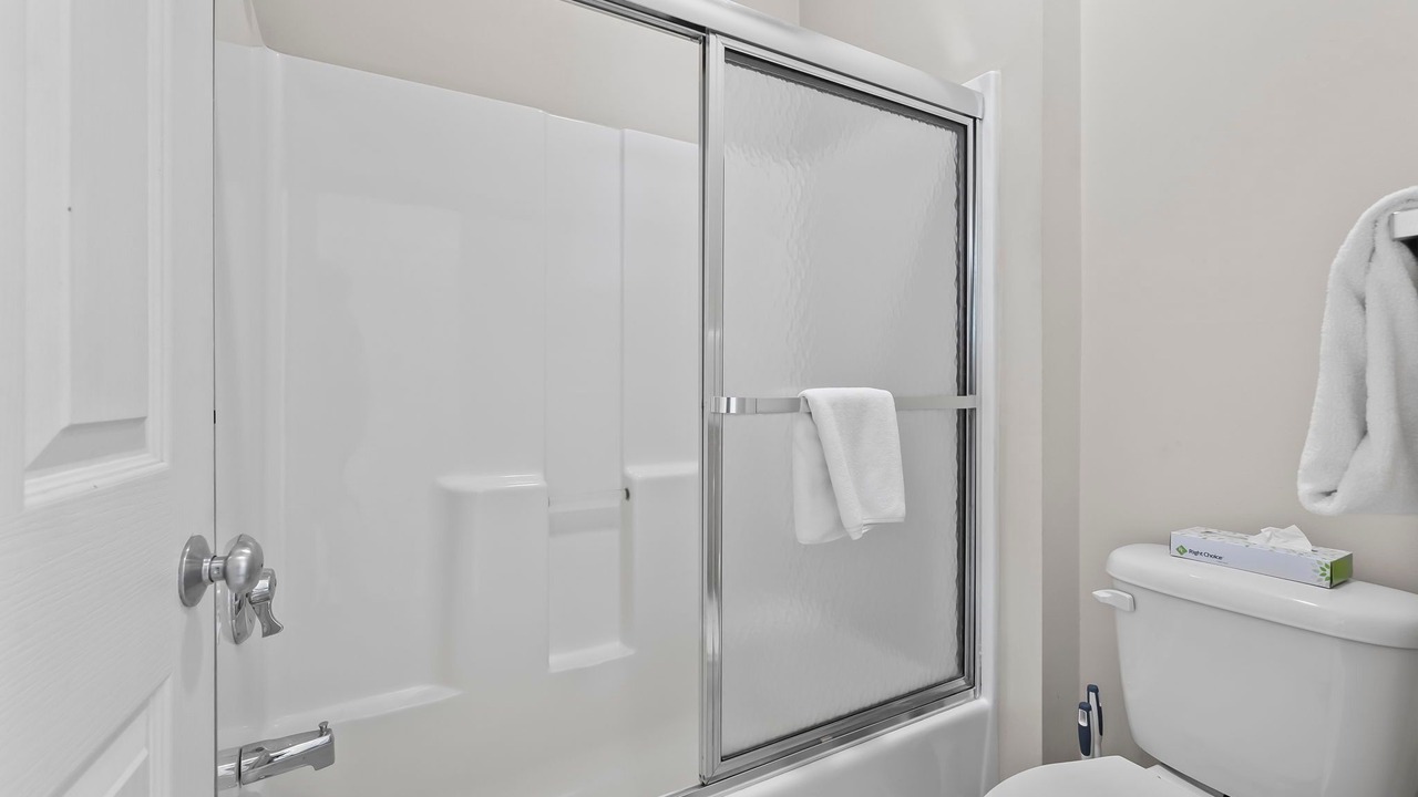 Photo of Bathroom in Red Hill