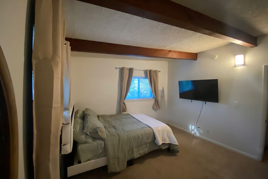 Photo of Bedroom in Lupton City