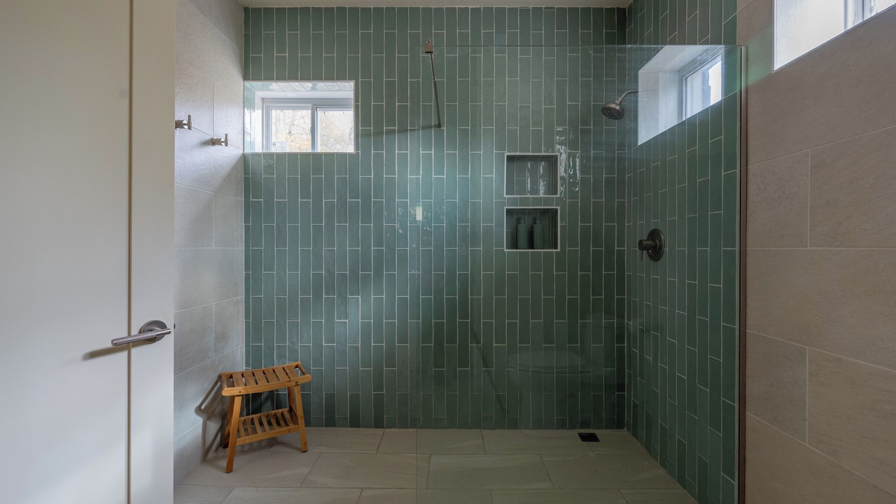 Photo of Bathroom in Roscoe