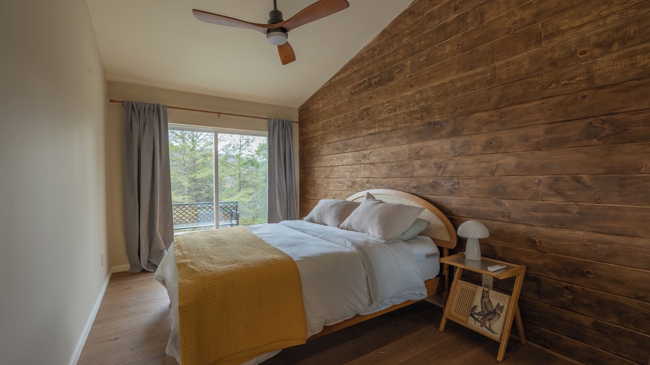 Photo of Bedroom in Roscoe