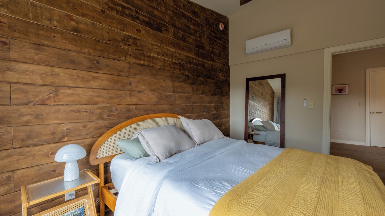 Photo of Bedroom in Roscoe