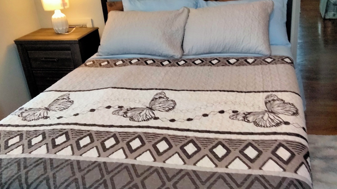 Photo of Bedroom in Lindenwood Park