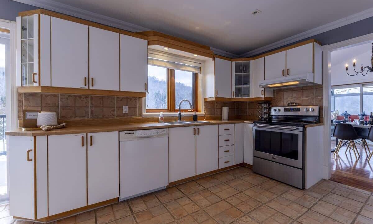 Photo of Kitchen in Chertsey