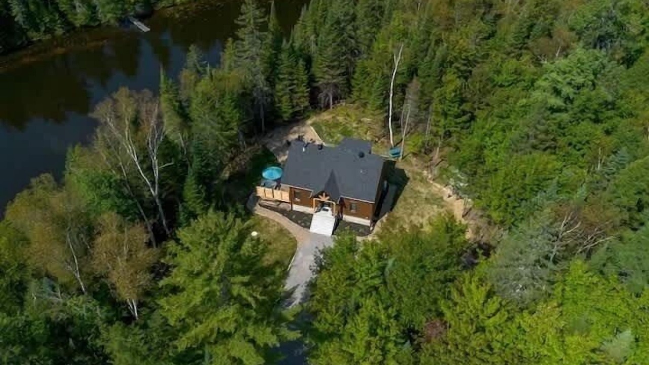 Photo of Outdoor in Rawdon