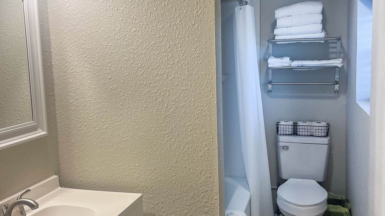 Photo of Bathroom in Jayton