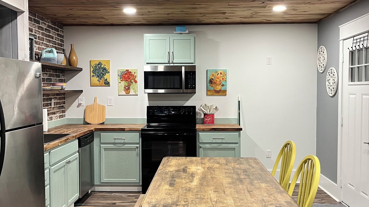 Photo of Others in Cabot