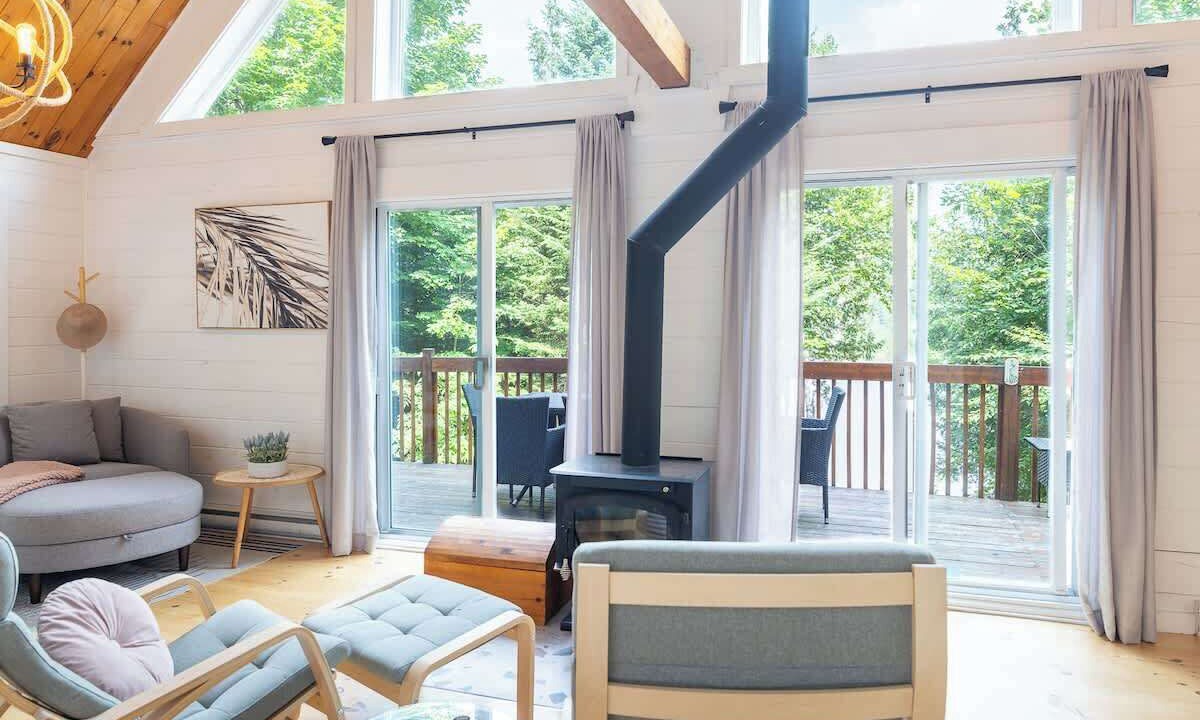 Photo of Livingroom in Entrelacs