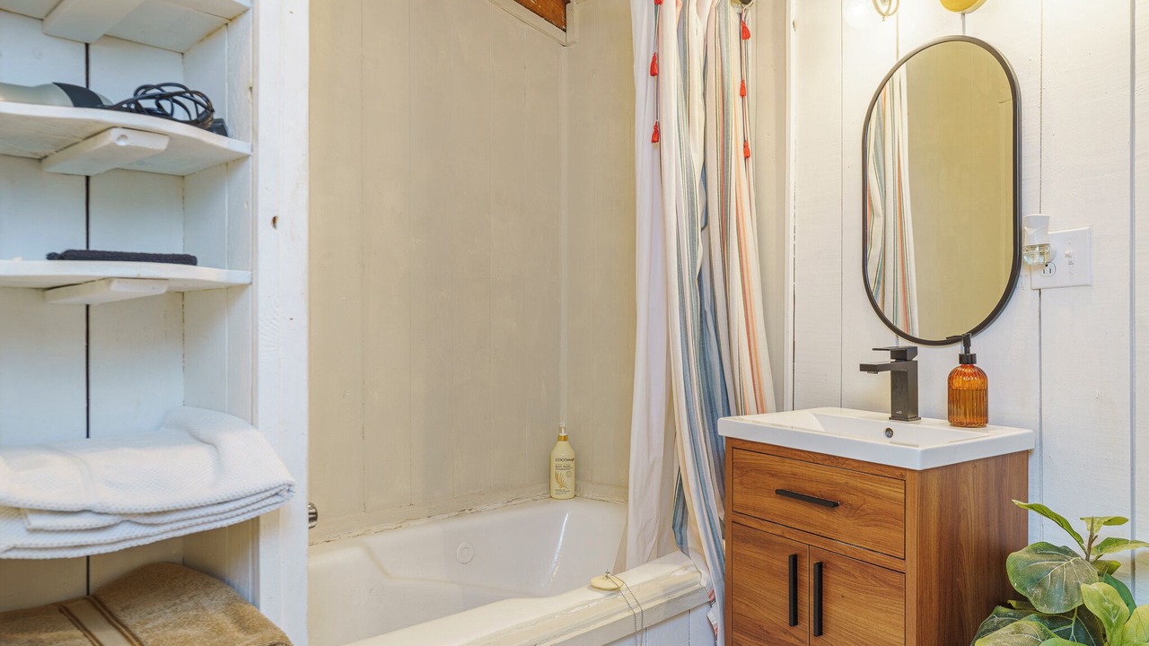 Photo of Bathroom in Wildwood