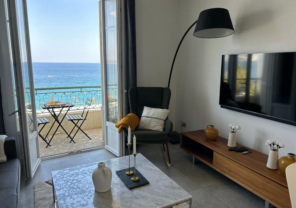 Photo of Livingroom in La Californie