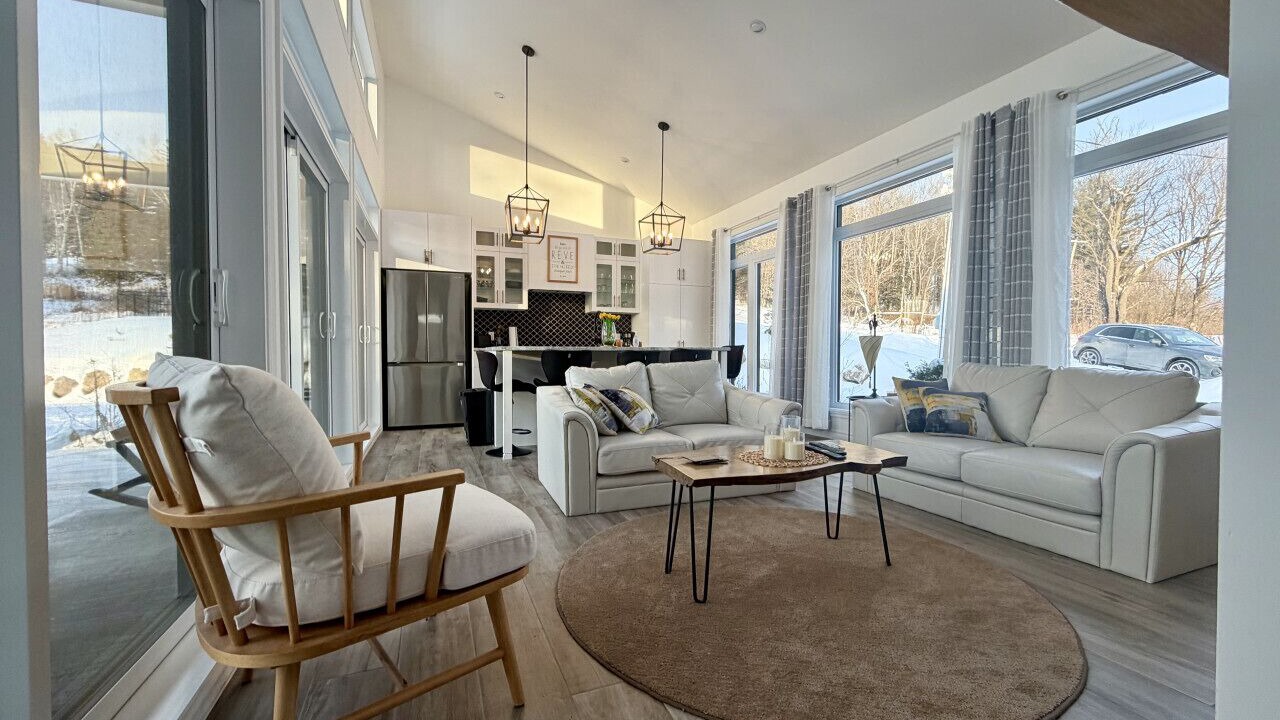 Photo of Livingroom in Wentworth-Nord