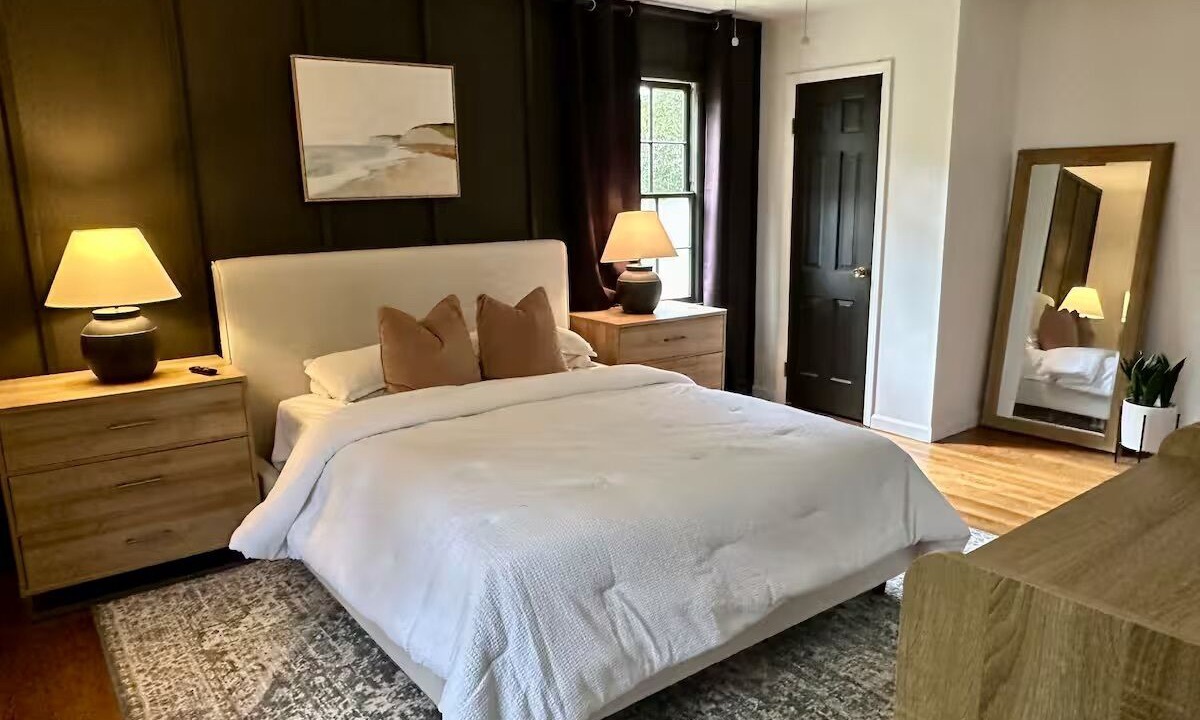 Photo of Bedroom in Smyrna