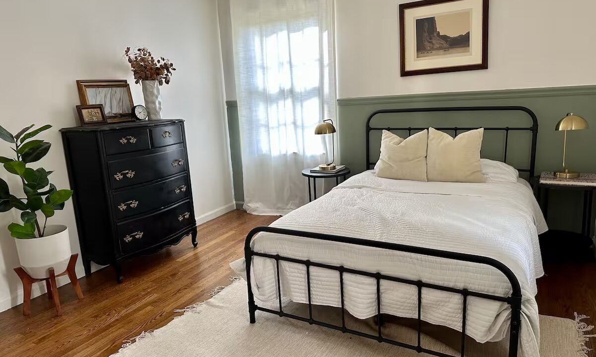 Photo of Bedroom in Smyrna