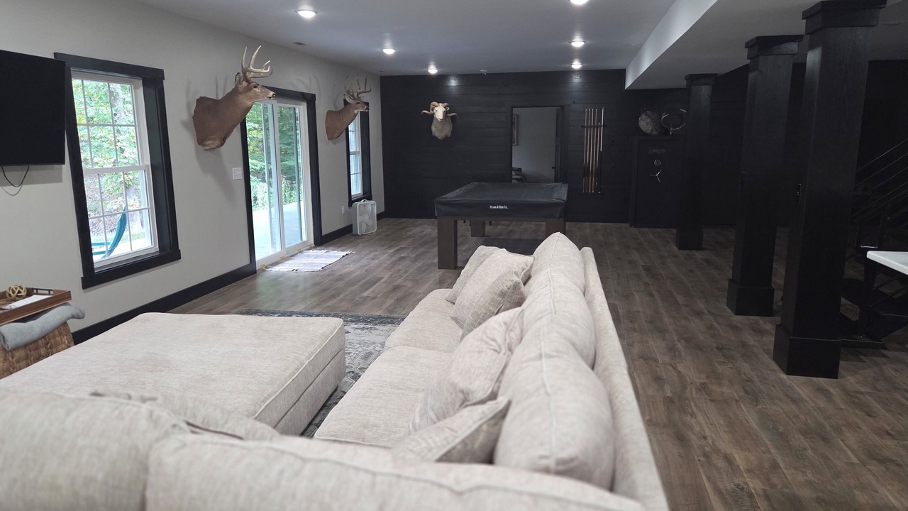 Photo of Livingroom in Heltonville