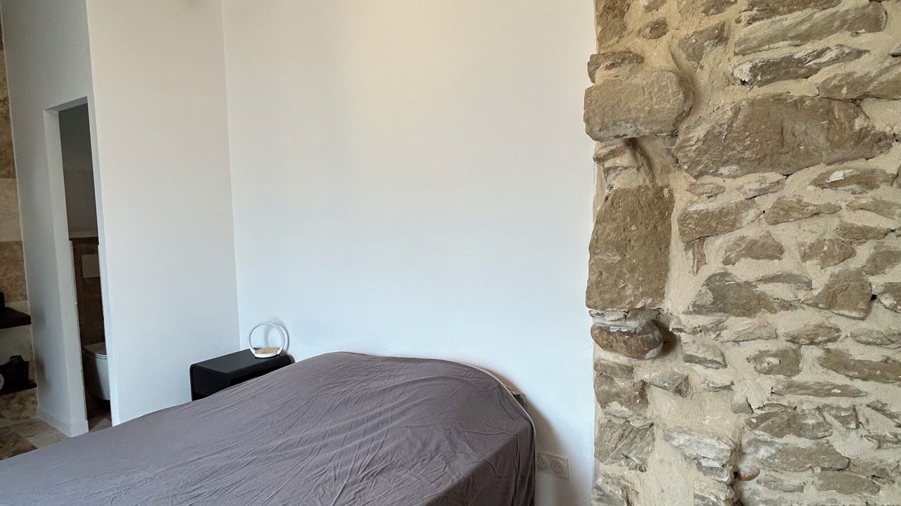 Photo of Bedroom in Mours-Saint-Eusebe