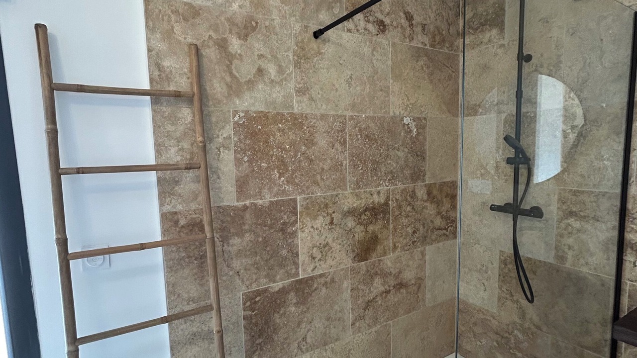 Photo of Bathroom in Mours-Saint-Eusebe