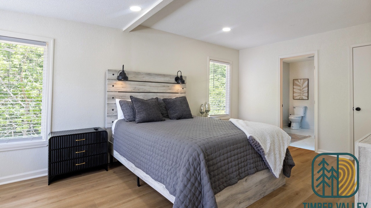 Photo of Bedroom in Gravois Mills