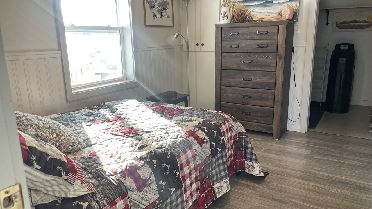 Photo of Bedroom in Gloucester County