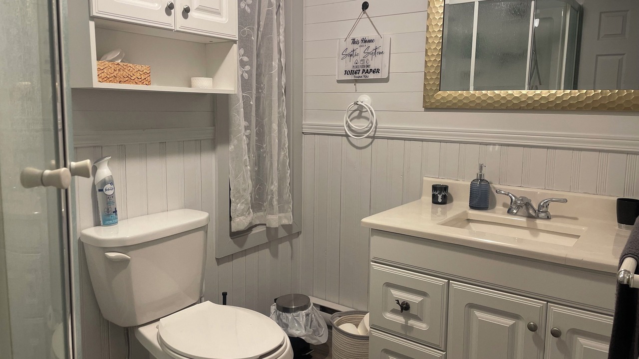 Photo of Bathroom in Gloucester County