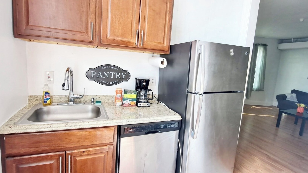 Photo of Others in Old Goucher