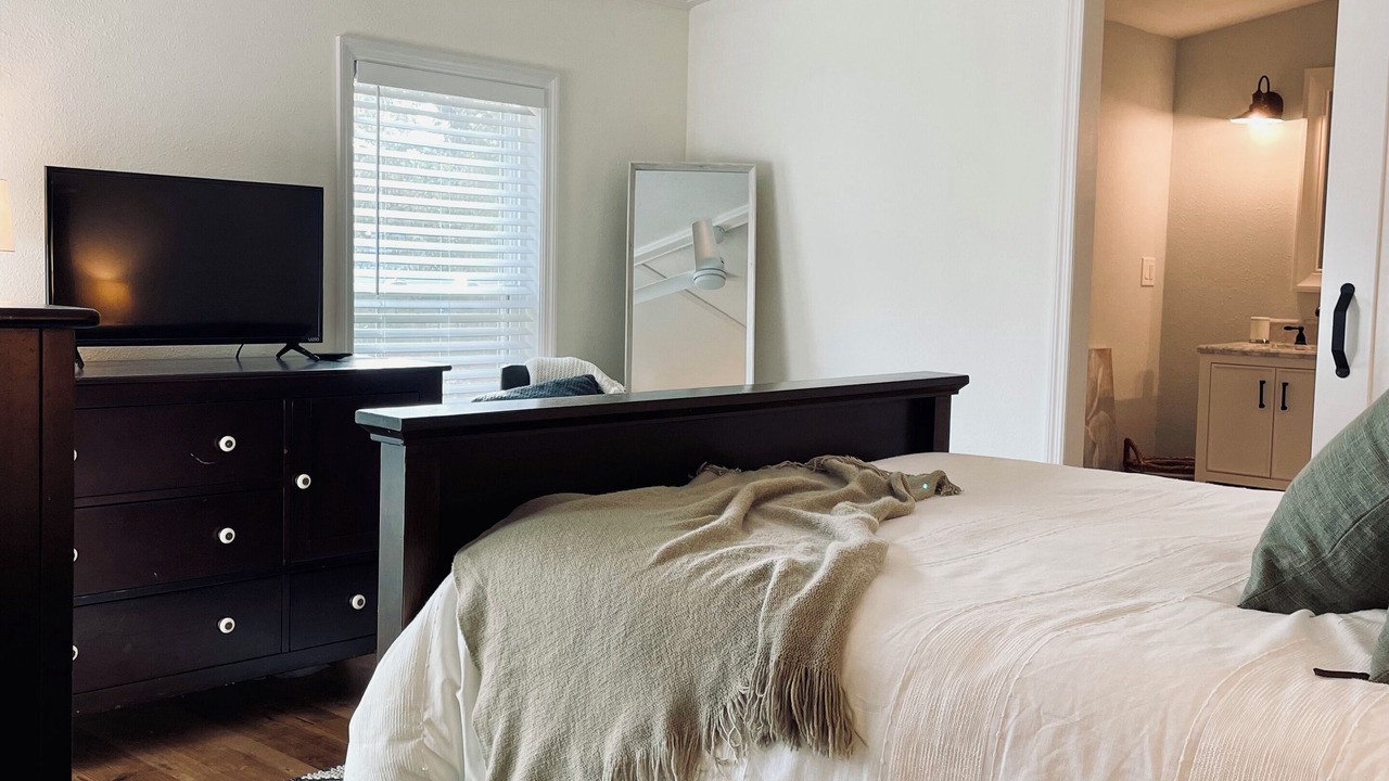 Photo of Bedroom in Land O' Lakes