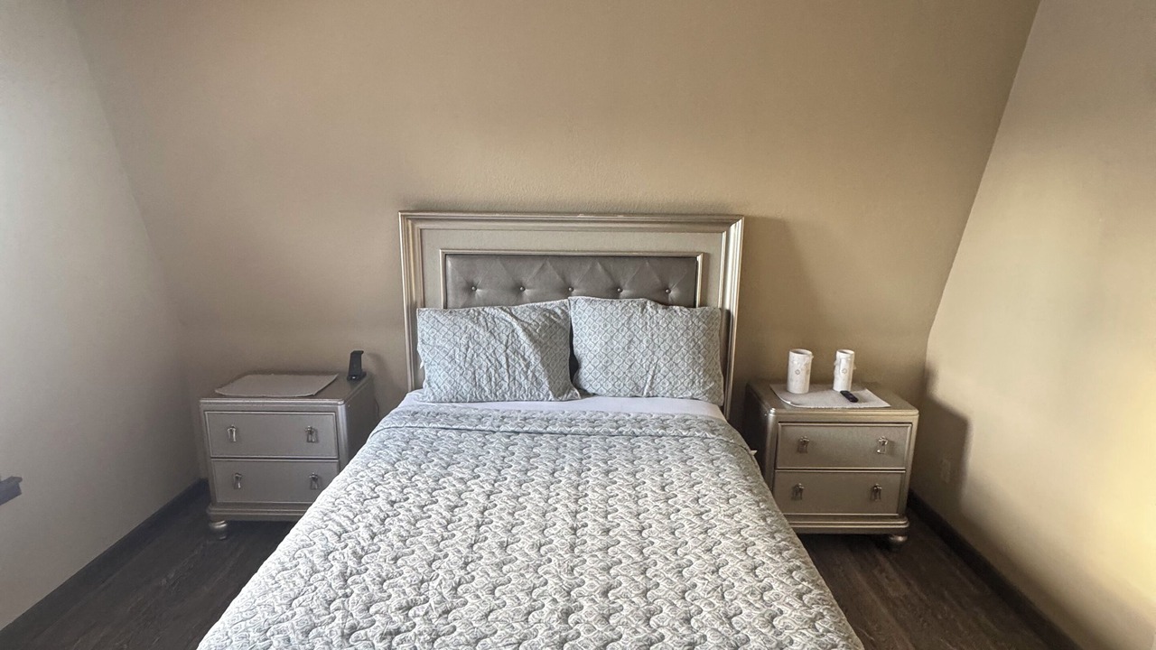 Photo of Bedroom in Midland