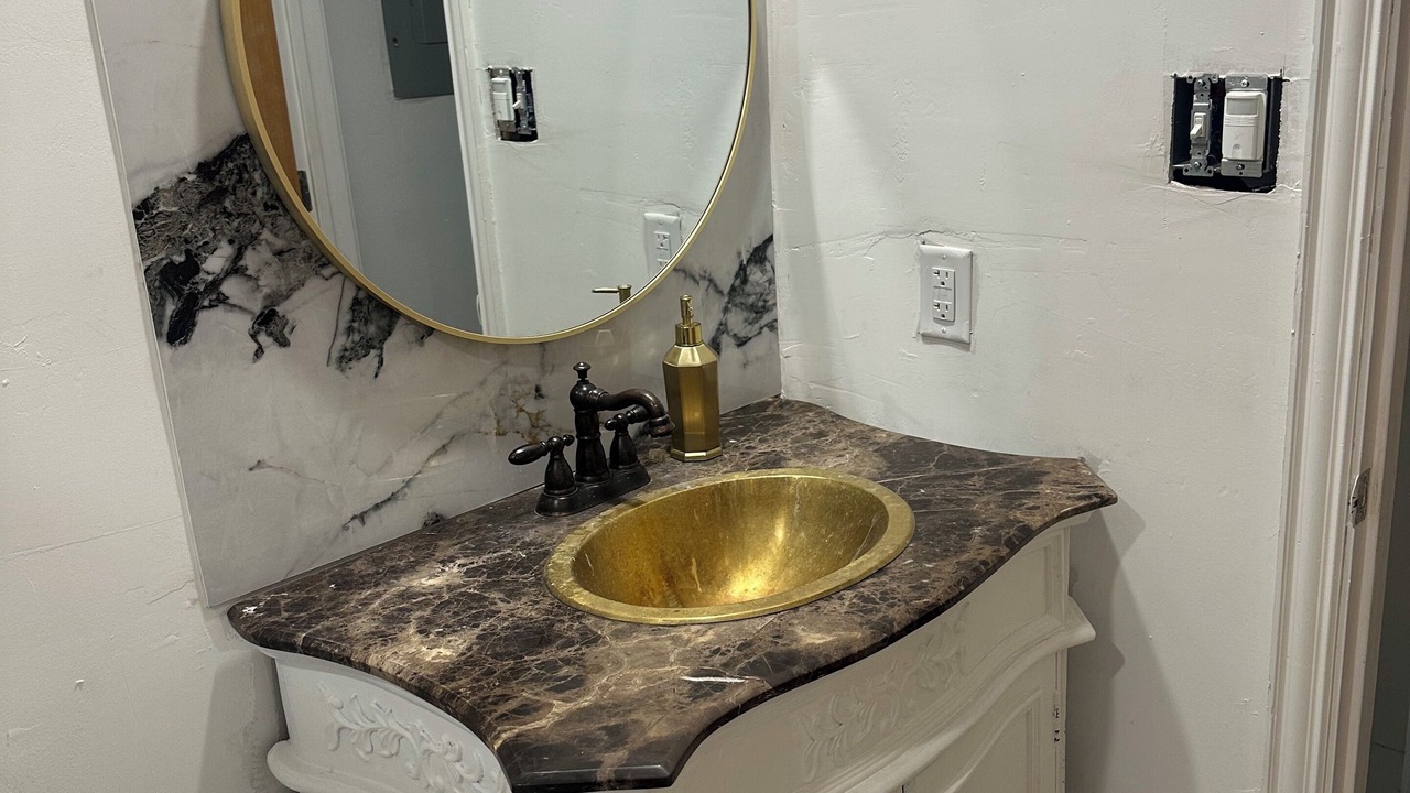 Photo of Bathroom in Navarro County