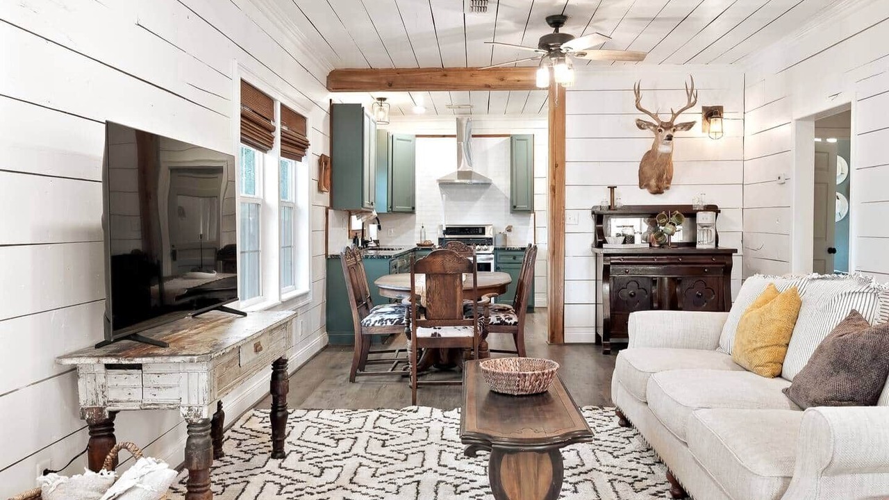 Photo of Bedroom in Canyon