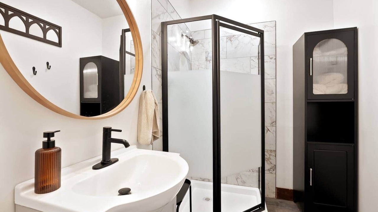 Photo of Bathroom in Canyon