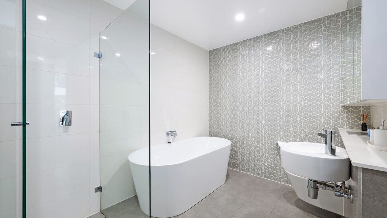 Photo of Bathroom in Mascot