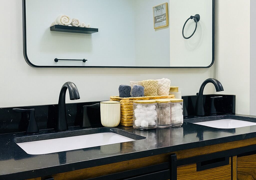 Photo of Bathroom in Mobile