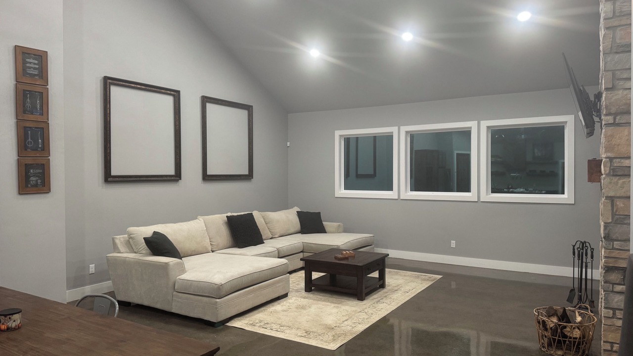 Photo of Livingroom in Sawyer
