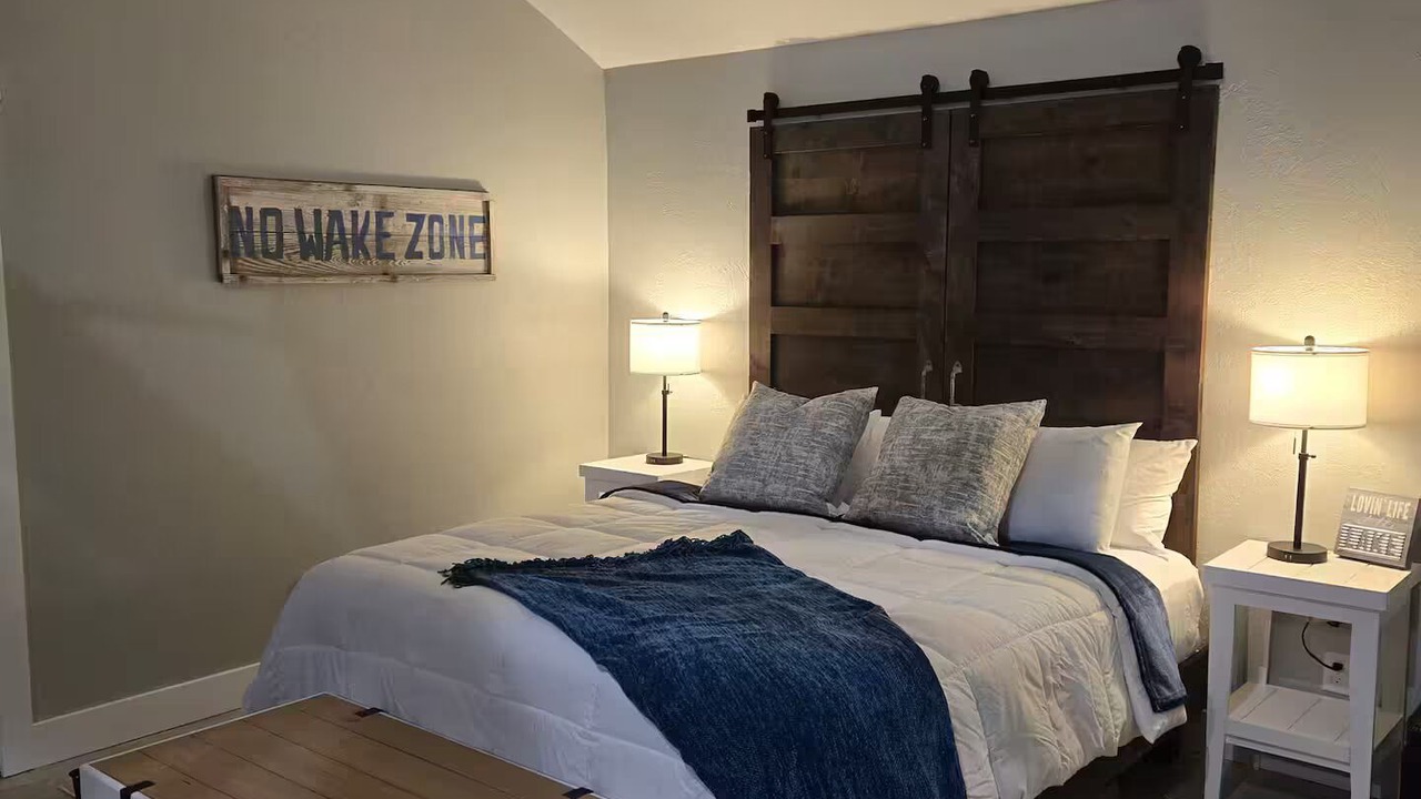 Photo of Bedroom in Shawnee