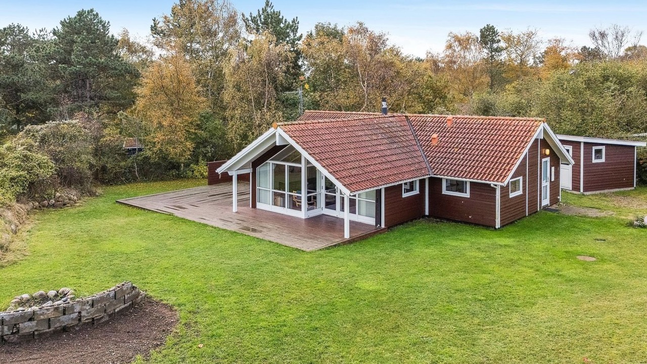 Photo of Others in Klint