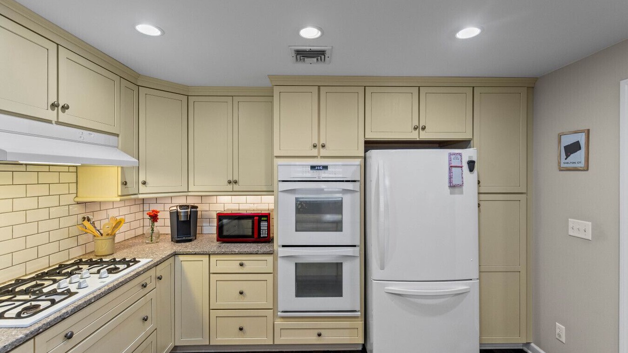 Photo of Others in Shelton