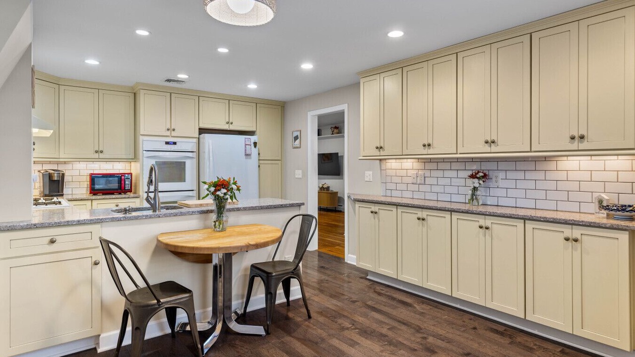 Photo of Others in Shelton