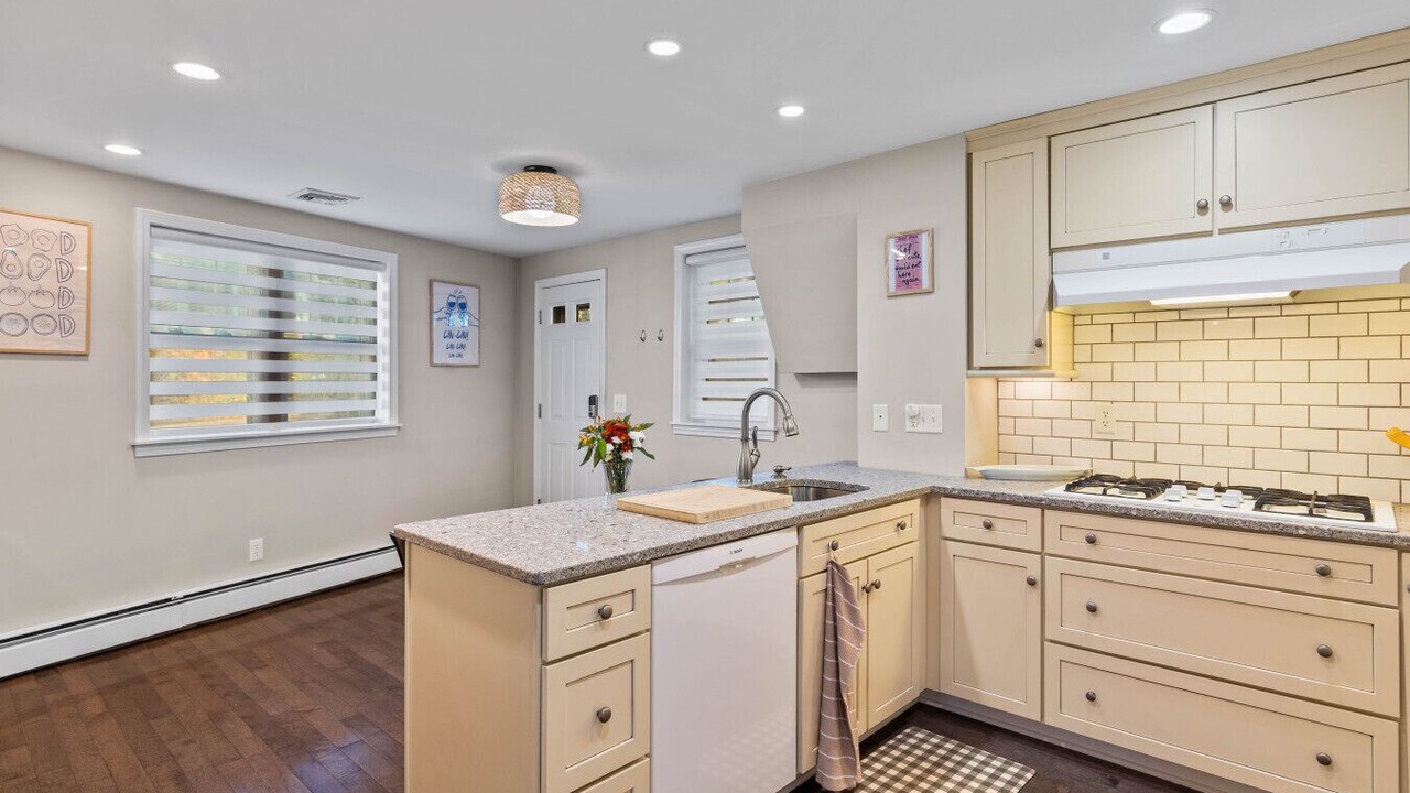 Photo of Others in Shelton