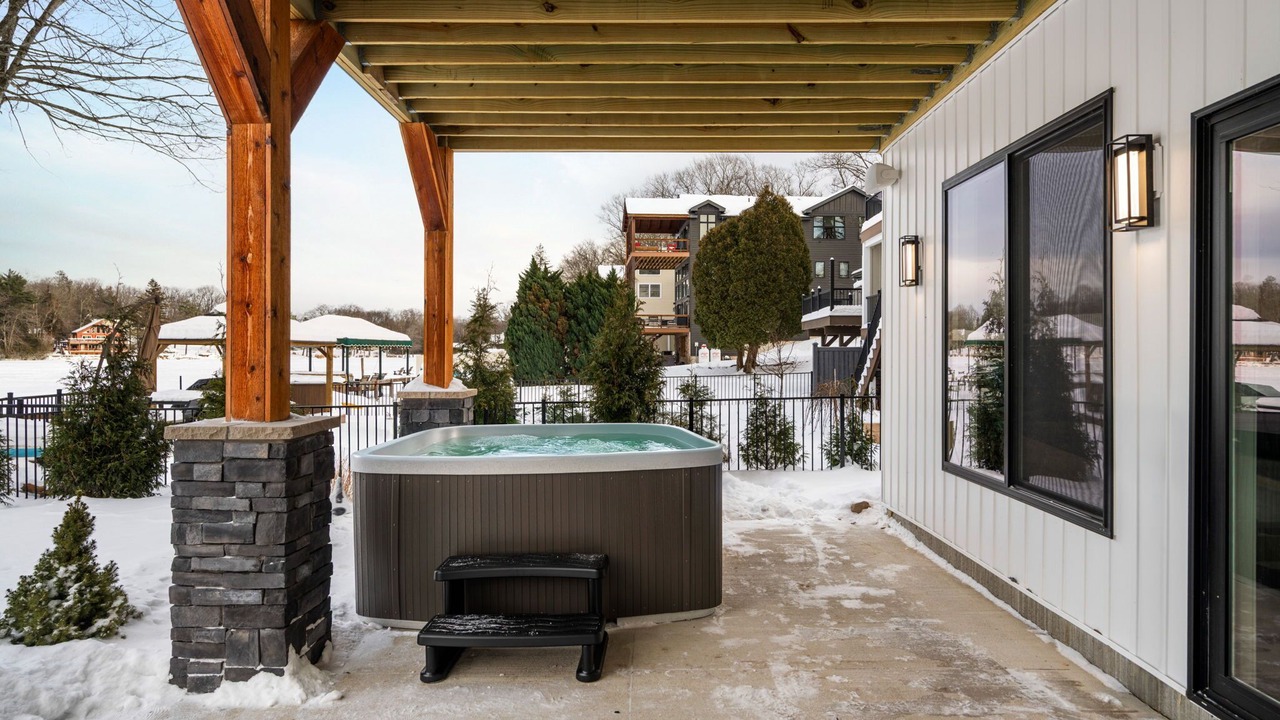 Photo of Patio Balcony in Lake Harmony