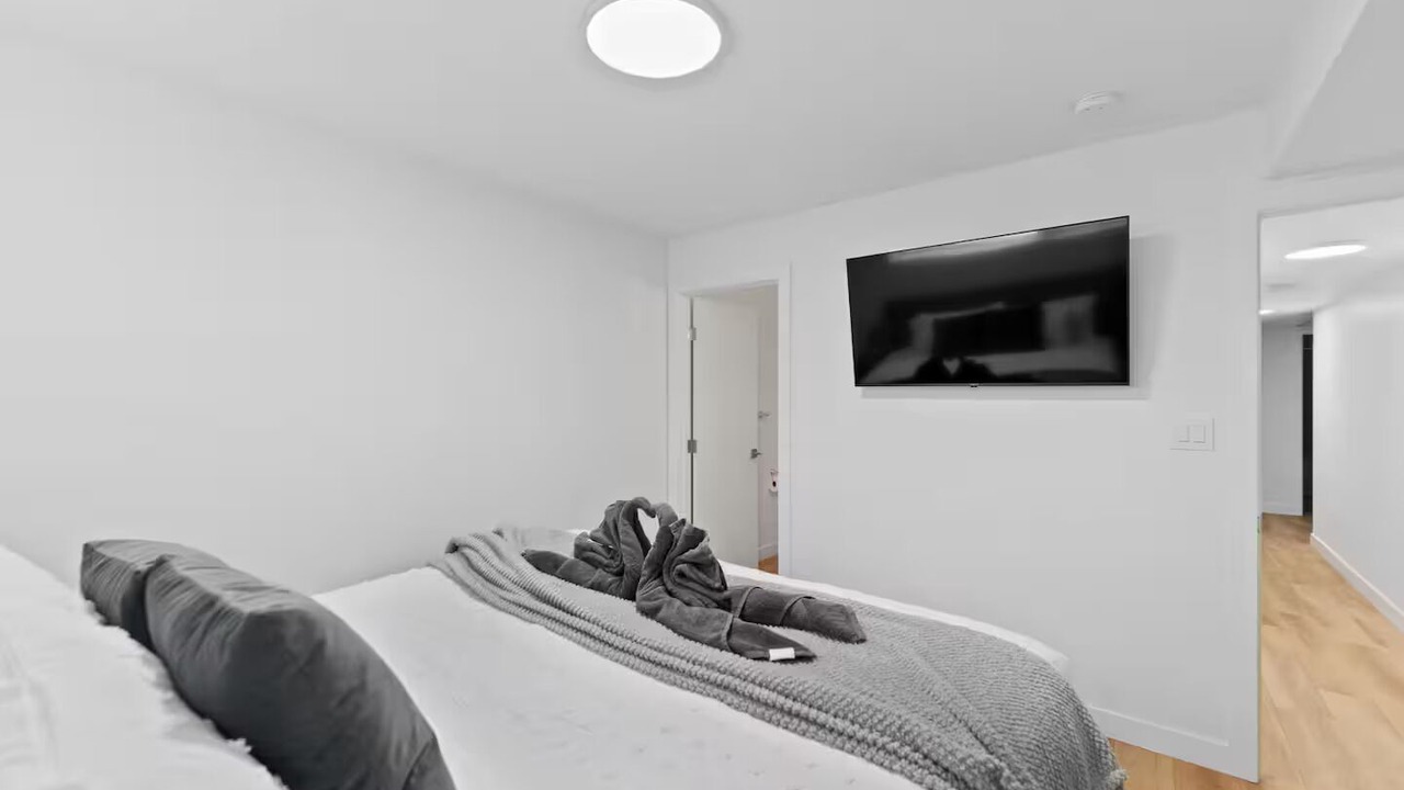 Photo of Bedroom in St. James