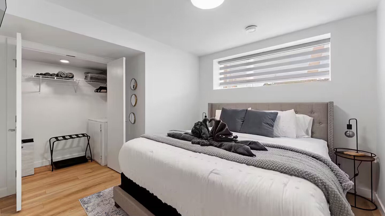 Photo of Bedroom in St. James