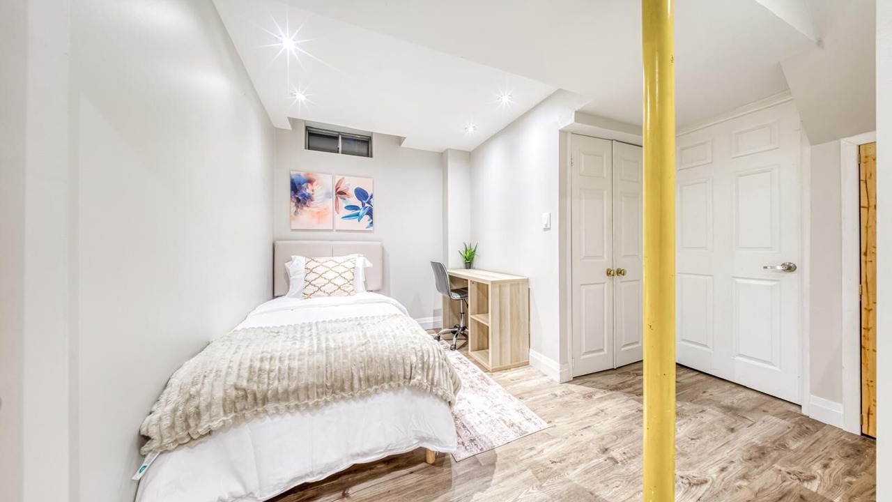 Photo of Bedroom in East Credit