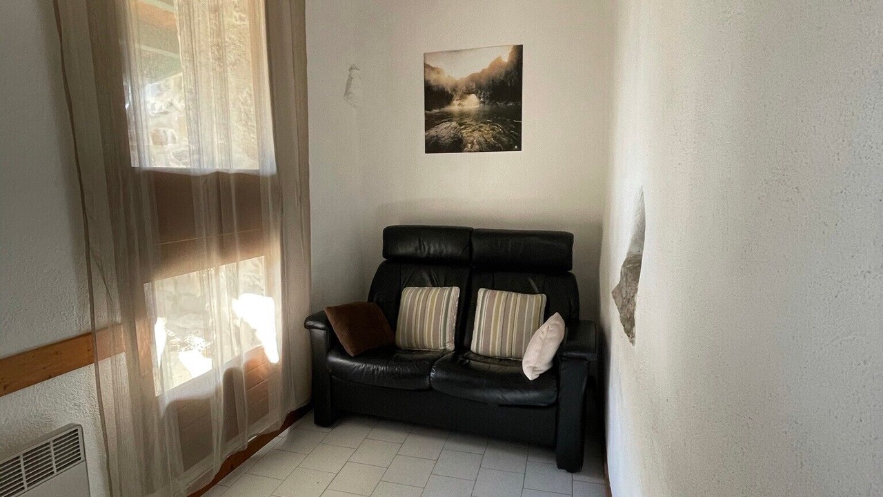 Photo of Livingroom in Joyeuse