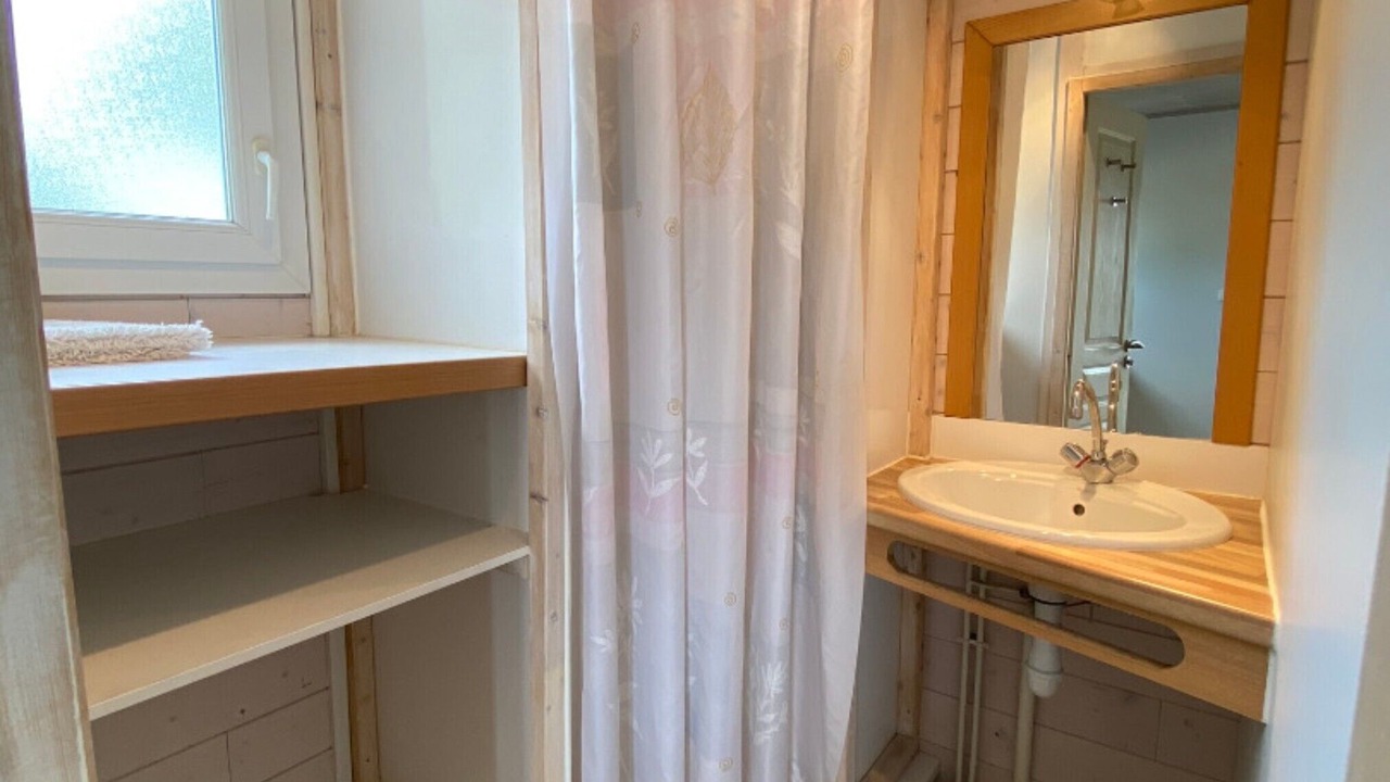 Photo of Bathroom in Joyeuse