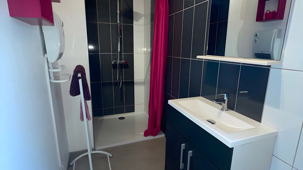 Photo of Bathroom in Joyeuse