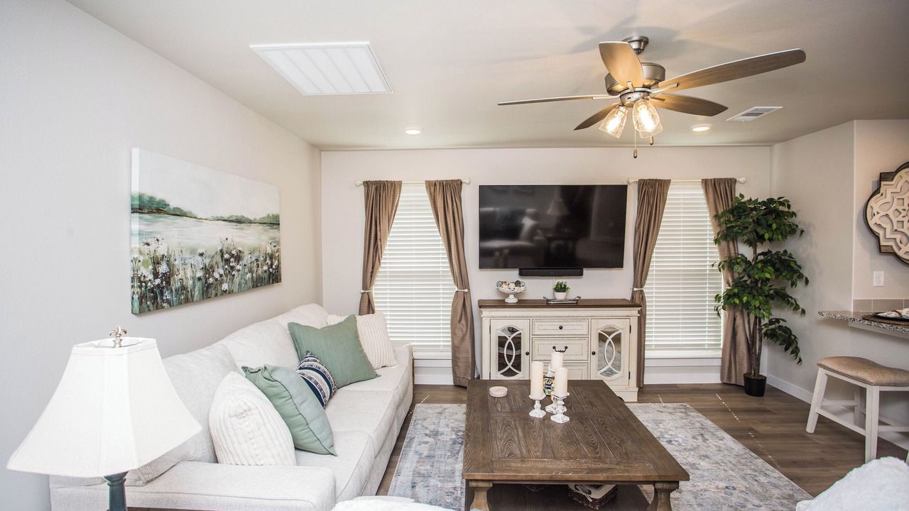 Photo of Livingroom in North by Northwest
