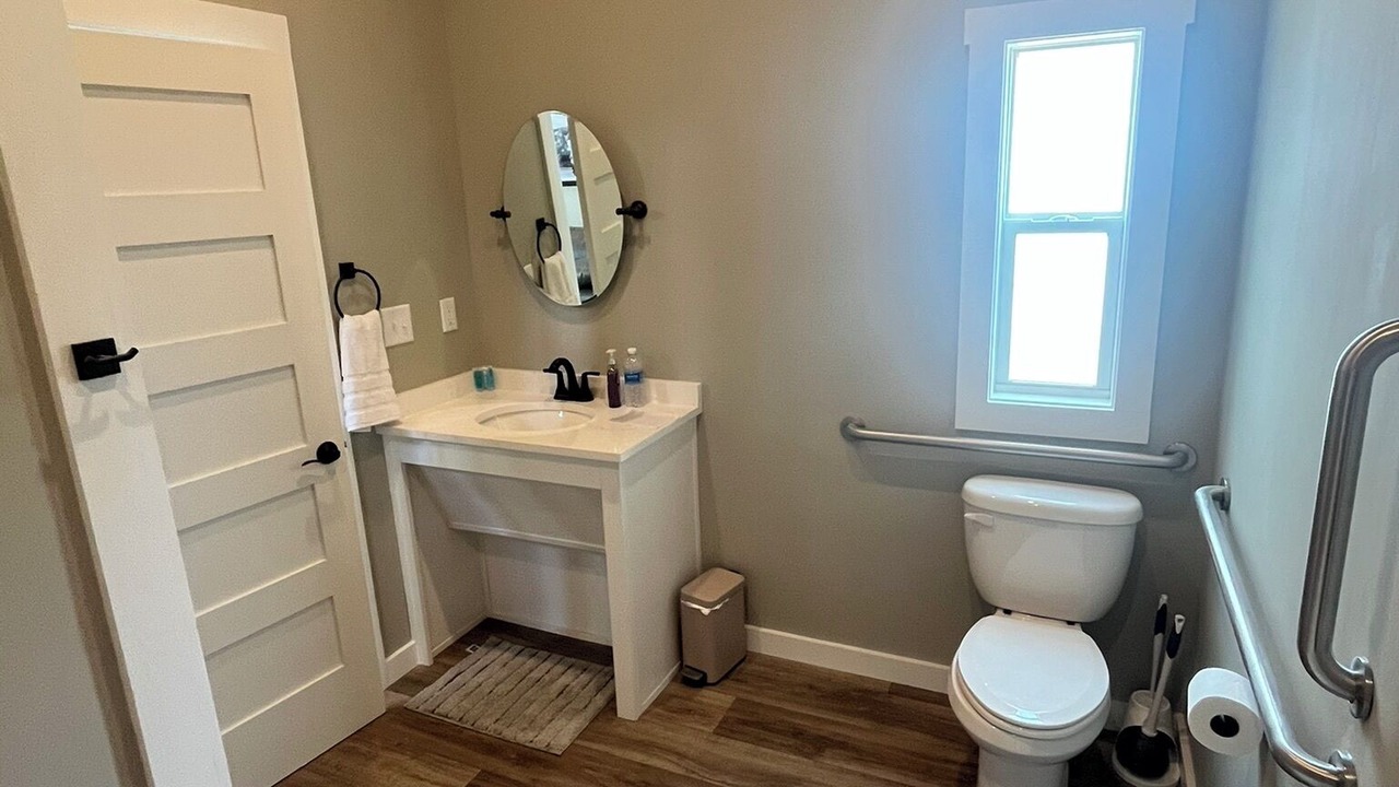 Photo of Bathroom in Pickens