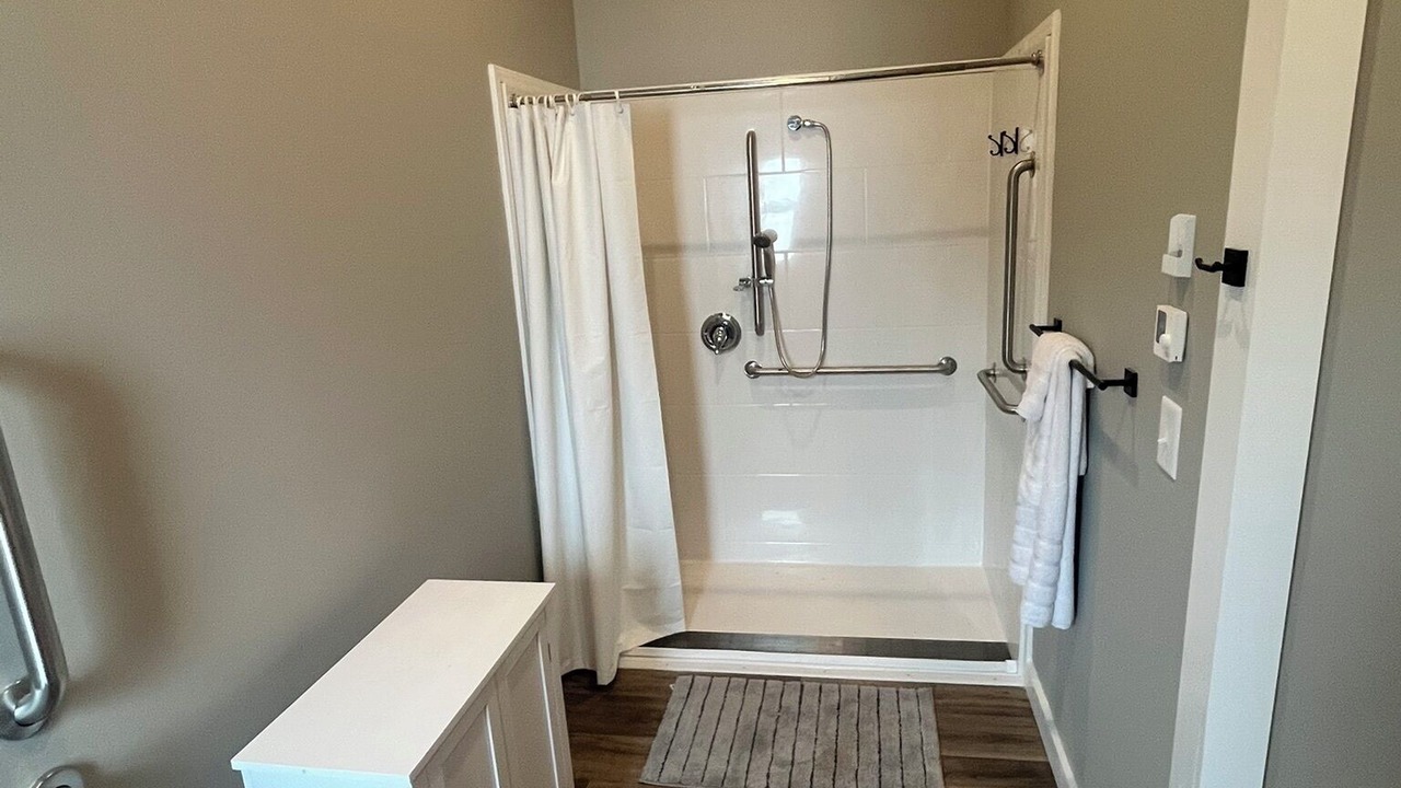 Photo of Bathroom in Pickens