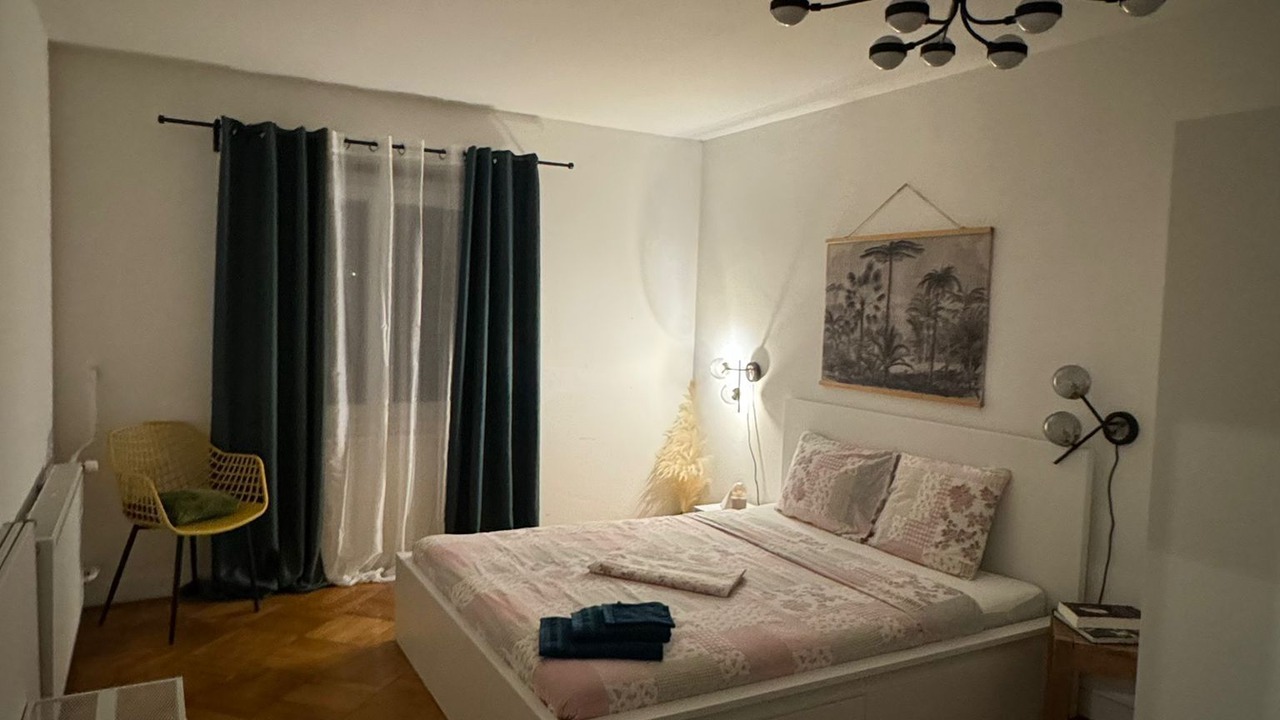 Photo of Bedroom in Mies